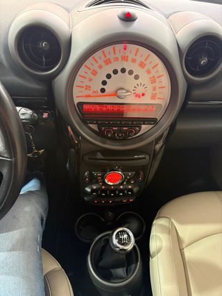 MINI Countryman 2011