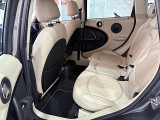 MINI Countryman 2011