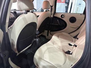 MINI Countryman 2011