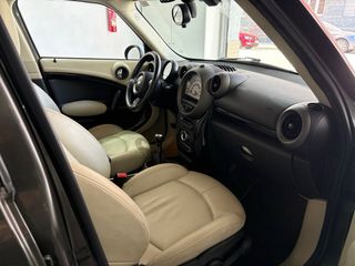 MINI Countryman 2011