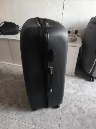 Maleta Grande HN ORIGINAL Negra 77cm