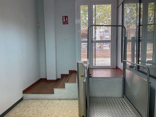 Local comercial en alquiler en Gràcia en Sabadell
