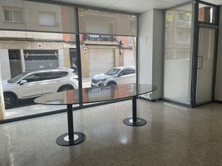 Local comercial en alquiler en Gràcia en Sabadell
