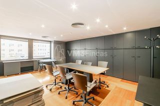 Oficina en alquiler en Sant Gervasi - Galvany en Barcelona