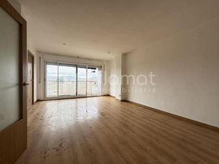 Piso en venta en Eixample Sud – Migdia en Girona