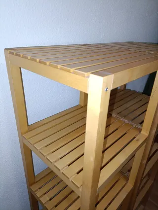 Estantería de madera de bambú