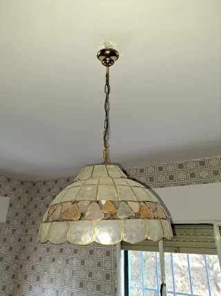 Lámpara de techo nacarada