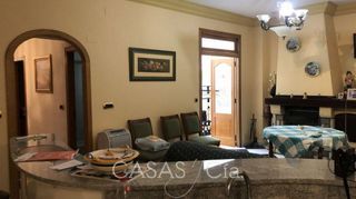 Casa adosada en venta en Oliva pueblo en Oliva