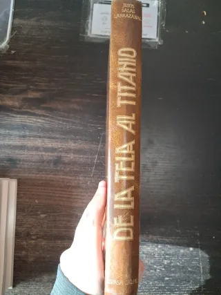 De la Tela Al Titanio