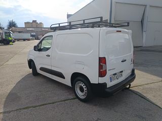 CITROEN  BERLINGO 2019 CON BACA Y GANCHO