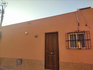 Casa adosada en venta en La Chanca - Pescadería en Almería