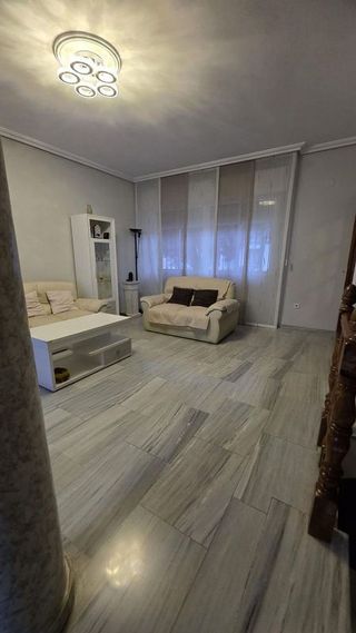 Casa adosada en venta en Marianistas - AVE en Ciudad Real