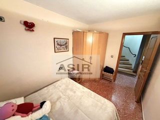 Casa adosada en venta en L'Alquenència en Alzira