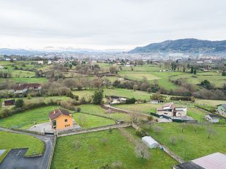 Casa en venta en Viella-Granda-Meres en Siero