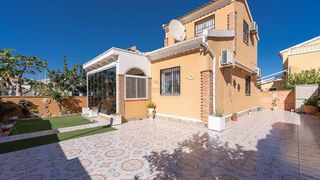 Casa en venta en Los Balcones - Los Altos del Edén en Torrevieja
