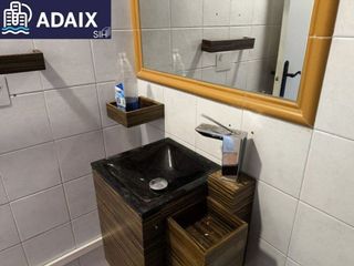 Local comercial en alquiler en Monte Alto - Zalaeta - Atocha en Coruña (A)