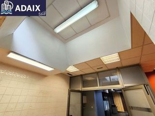 Local comercial en alquiler en Monte Alto - Zalaeta - Atocha en Coruña (A)