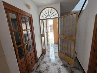 Chalet en venta en Cabra