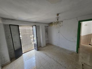 Chalet en venta en Cabra