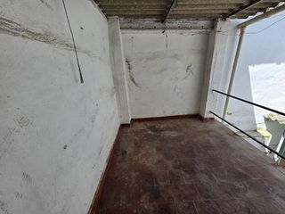 Chalet en venta en Cabra