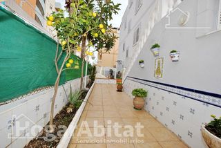 Casa adosada en venta en Oliva Playa en Oliva