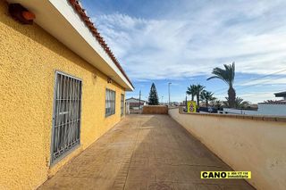 Chalet en venta en Aguadulce Norte en Roquetas de Mar