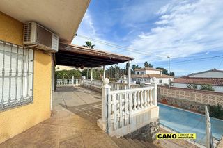 Chalet en venta en Aguadulce Norte en Roquetas de Mar