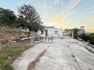 Chalet en venta en Zona Urbanizaciones en Alzira