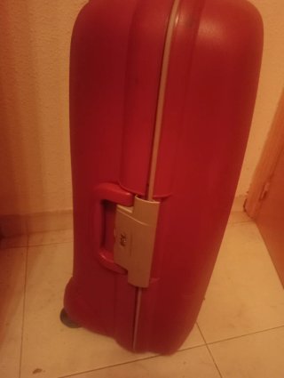 Maleta roja alta calidad