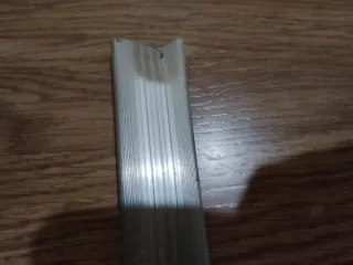 Cambio o sustitución en puertas de armarios y barr