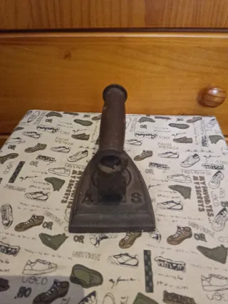 Plancha de hierro antigua colección