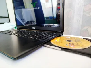 Acer i3, pantalla 15,6 pulgadas