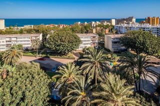 Piso en alquiler en La Carihuela en Torremolinos