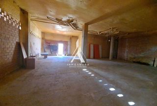 Local comercial en alquiler en Portillejo - Valdegastea en Logroño