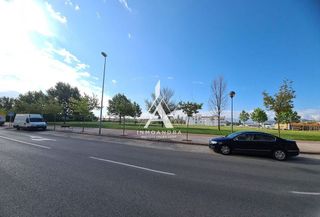 Local comercial en alquiler en Portillejo - Valdegastea en Logroño