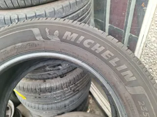 235 55 R17 103W Michelin - 1 neumático +80%