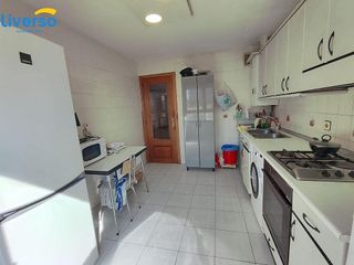 Piso en alquiler en Hospital - G3 - G2 en Burgos