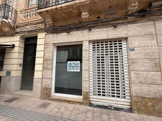 Local comercial en alquiler en Melilla