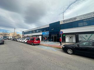 Local comercial en alquiler en Nueva Torrevieja - Aguas Nuevas en Torrevieja