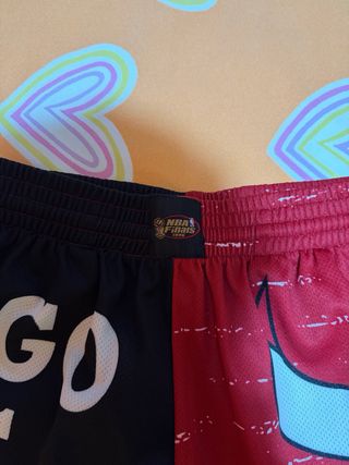 Pantalón corto NBA Chicago Bulls mitchell amd news