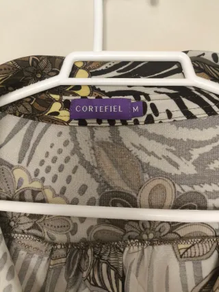 Camiseta Cortefiel Talla M Estampada