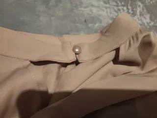 Vestido beige poliéster