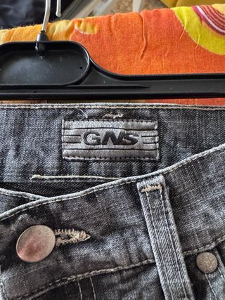 Jeans GNS donna zampa . *Vedere misure in foto*