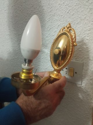 Apliques dorados antiguos de cristal