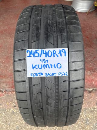 1 neumático Kumho 245/40R19 ECSTA SPORT PS72