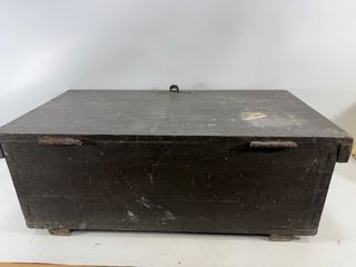 Arcón antiguo de madera