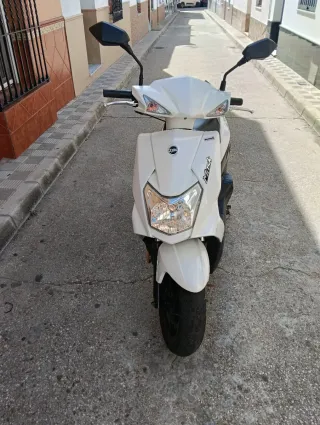 Scooter SYM Mask 125cc Blanca