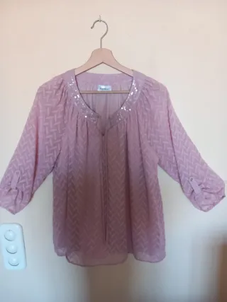 Nueva y elegante blusa malva lentejuelas talla 40