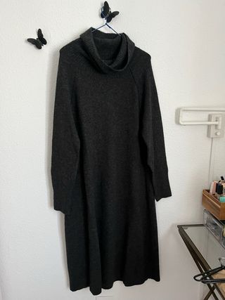 Vestido lana cuello vuelto gris talla única