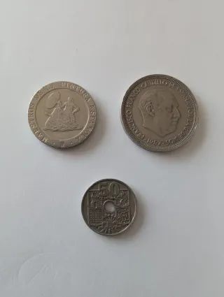 Lote Monedas: 50 Pesetas 1957 *60, 50 Céntimos 196
